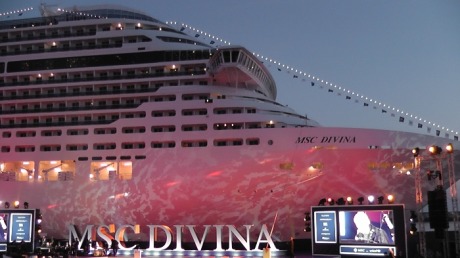 Riviera Tour - plavby na lodi