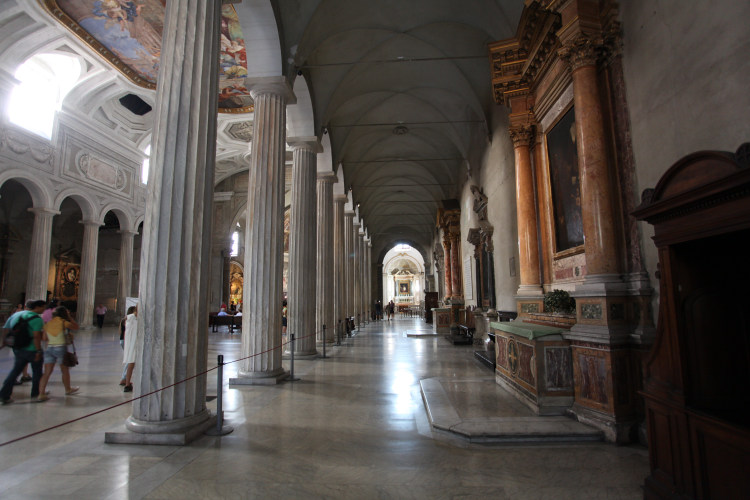San Pietro in Vincoli, Řím